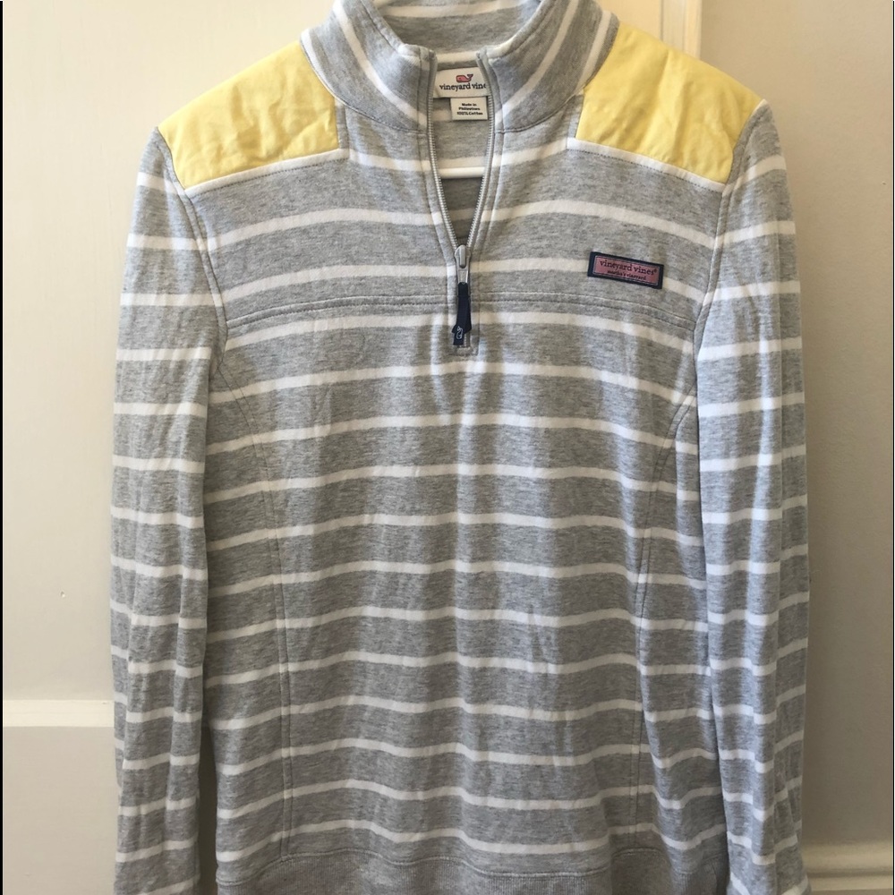 Vineyard Vines pullover